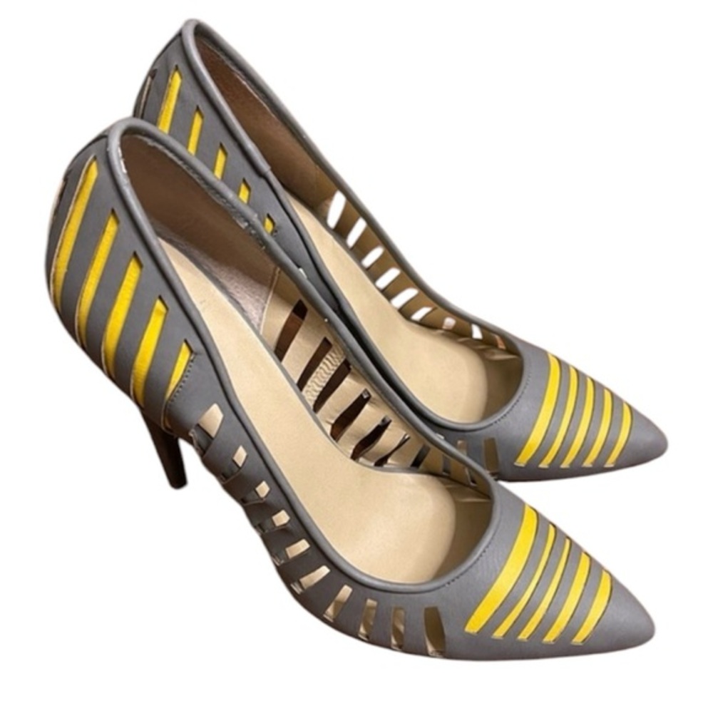 GX by Gwen Stefani Addie Pumps women’s size 9 gray and yellow